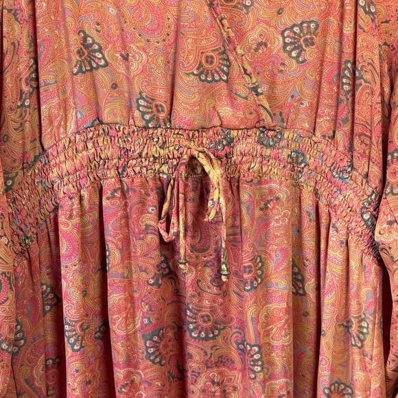 Boemo Revolve Boho Paisley Print Long‎ Sleeve Maxi Dress Size 2X Ruffle Tiered - Picture 3 of 5